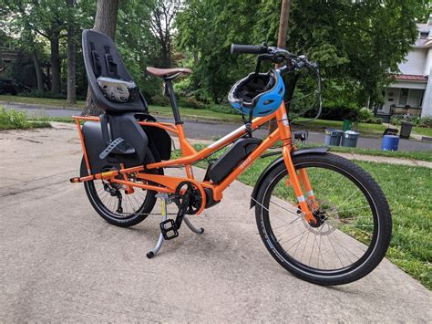 Yuba bicycles - Go-Getter Bag. $ 179.99. Up to 21 gallons of Cargo Space ! Weight. 6.53 lbs. Dimensions. 24 × 18 × 4 in. Add to cart. Stronger, bigger, and waterproof, the new Go-Getter comes with interchangeable clips, reflective pockets, and straps that expand to transport large hauls.